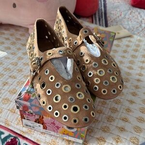 Jeffrey Campbell holed flats sz 9.5